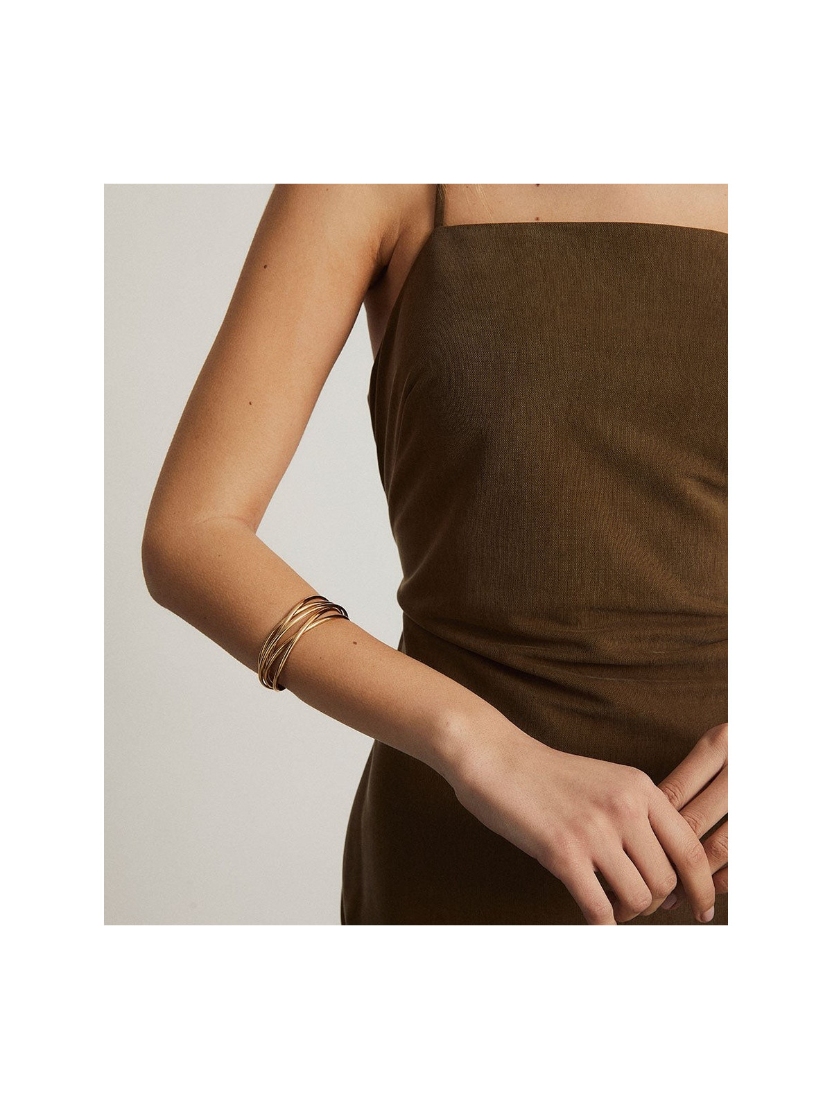 PULSEIRA TRIPLA ENTRELAÇADA AJUSTÁVEL ELEGANTE BANHADA OURO 18K