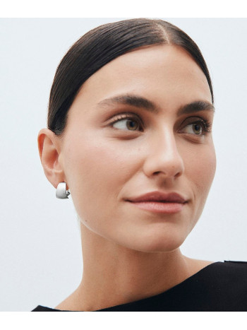 BRINCOS ARGOLA RISCADA ELEGANTE DIFERENTE BANHADO OURO 18K